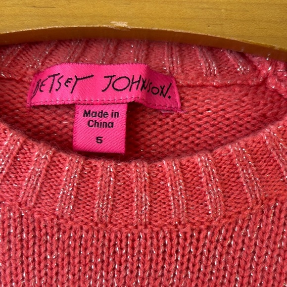 Betsey Johnson Pink Sweater with Lip Design - Picture 4 of 4
